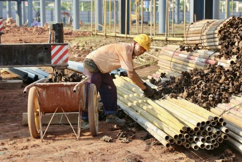 遂寧高新區(qū)西部鐵路物流園 錯(cuò)時(shí)施工巧避高溫，安全進(jìn)度雙贏并舉